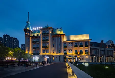 Country Inn & Suites by Radisson, Changde Liuye Lake Branch Отели рядом с достопримечательностью «Hunan Institute of Applied Technology»