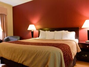 Baymont Inn & Suites by Wyndham Lincoln NE