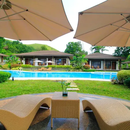 Coron Soleil Express Hotel