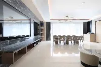 Gamalan Star Hotel - Gym