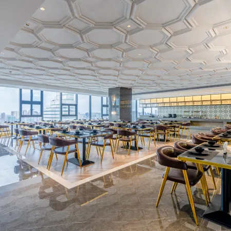 Vienna International Hotel (Xiangyang Minfa Square Fanyue Center Branch)