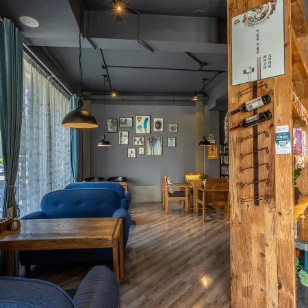 Zizhu Xintiandi Hotel
