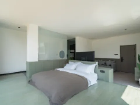 Floral Hotel·Ye Sanpo Dachao Hotel Hotels in Laishui