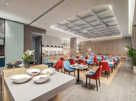 Country Inn & Suites by Radisson (Shanghai Hongkou Football Stadium, Chifeng Road Subway Station) Отели рядом с достопримечательностью «Shanghai Institute for Youth Administration»