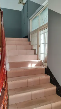 Convenient Hotel Отели рядом с достопримечательностью «Huaqian Valley»