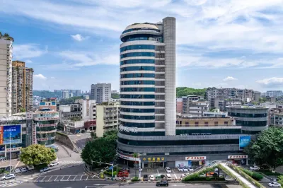 Yuch anden Hotel