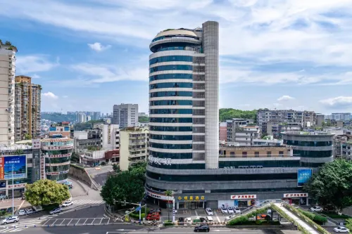 Yuch anden Hotel
