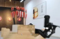 Baoting ShuangDa Luxury Hot Spring Hotel - Gym