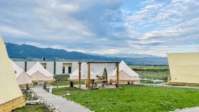 Nalati Jianxian guesthouse