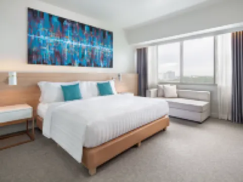 Brittany Hotel BGC Hotels in Taguig