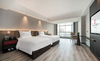 Rezen Dong Hotel (Haining Hi-tech Industrial Park)