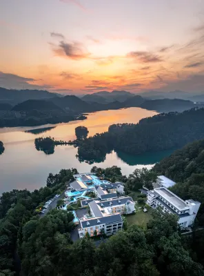 Blue City. Anyi Resort Qiandao Lake County