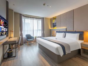 Huaying Select Hotel (Shijiazhuang Yiying South Street Branch)