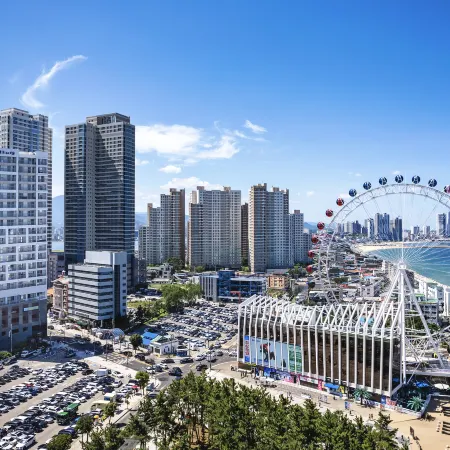 Urbanstay Sokcho Beach C Отели рядом с достопримечательностью «Daepohang Port»