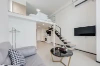 Apamen International Apartment (Sports Center Mingzhu Station)