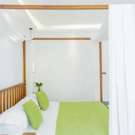 Xingyi Wanfenglin Ruhuazaoye Homestay (Baguatian Observation Deck)