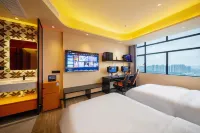 Orange esports intelligent hotel