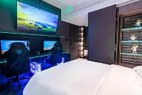 Gwen E-sports Hotel (Shuanggang Railway Station)