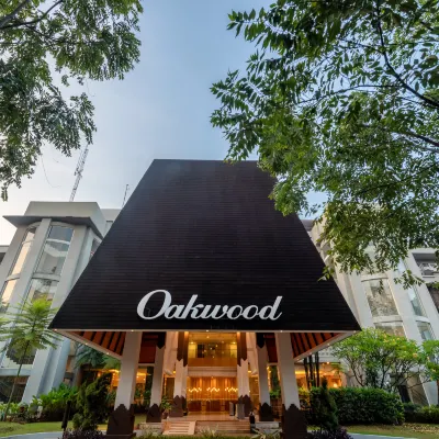 Oakwood Hotel & Apartments Taman Mini Jakarta Hotels near Komodo Indonesian Fauna Museum and Reptile Park