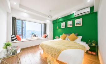 Nordic Jingyi Riverview Apartment (Chongqing Jiefangbei Hongyadong Branch)