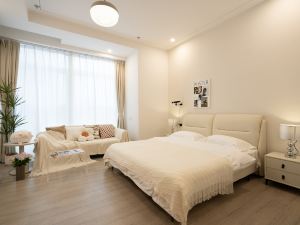 Huajia LOFT Executive Apartment (Shenzhen Tanglang Metro Station)