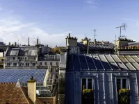 Hôtel Pilgrim Hotels near Maubert-Mutualité Metro Station