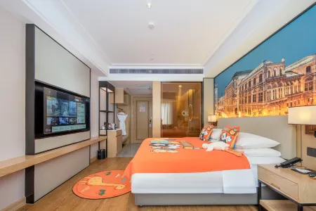 Vienna International Hotel (Shenzhen North Railway Station Yuanfen Subway Station)