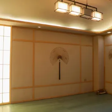 Vienna Hotel (Rushan Shengli Street Branch)