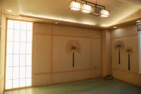 Vienna Hotel (Rushan Shengli Street Branch)