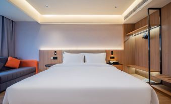Starway Hotel (Zigong Zhangjia Huayuan Yuegui)