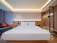 Starway Hotel (Zigong Zhangjia Garden Yuegui) - balcony