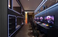 Victoria Hotel Hotels near Huang Yongyu Art Museum