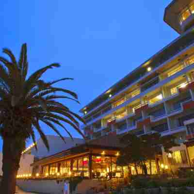 鴨川グランドホテル Hotel Exterior