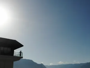 LinZhi Joy Crown Resort hotel