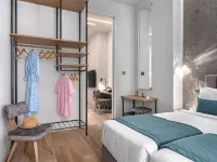 Hellenic Vibes Smart Hotel Отели рядом с достопримечательностью «Мечеть Тзисдаракис»