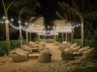 Apec Desert Long Beach Retreat Các khách sạn gần Hòn Rơm
