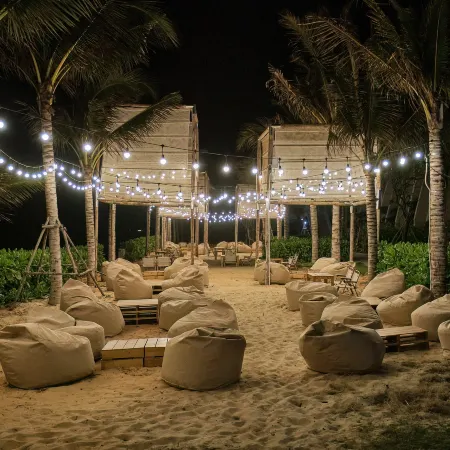 Apec Desert Long Beach Retreat
