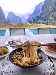Four Seasons Yunqi Resort (Yangshuo Yulonghe Eternal Love Branch)