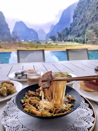 Four Seasons Yunqi Resort (Yangshuo Yulonghe Eternal Love Branch) Отели рядом с достопримечательностью «Totem Ancient Trail»