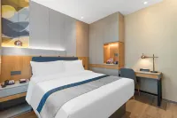 Homeinn Selected Hotel (Tongliao No.1 High School Railway Station) Hotels in Tongliao