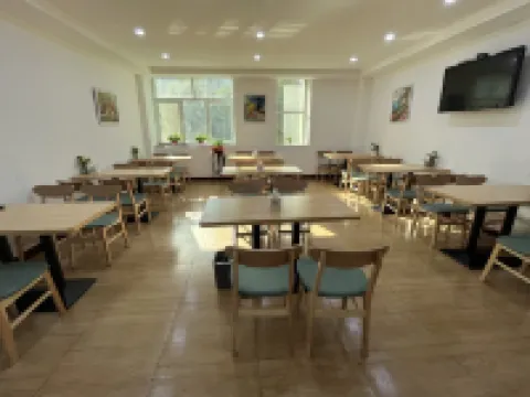 驛家365連鎖酒店（泉北大街河北省眼科醫院店）