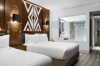 Crowne Plaza Fiji Nadi Bay Resort & Spa