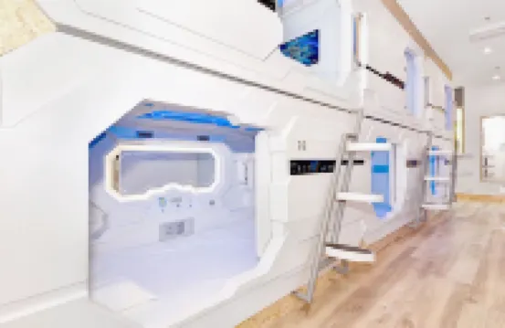 スペース Q カプセル ホテル Haymarketのホテル