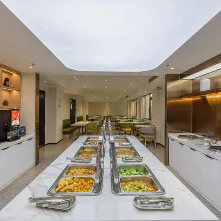Lvchen Smart Hotel (Taicangyu Branch)