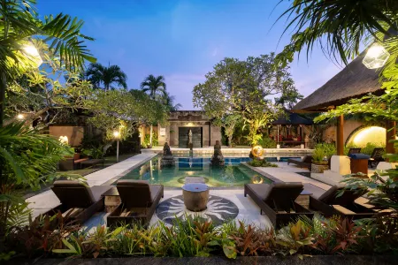 Svarga Bebek Villas Отели рядом с достопримечательностью «Lotus Villa Ubud»
