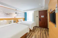 Youyou Light Luxury Hotel (Yonghe Palace Nanluoguxiang Branch) - 2 estrellas
