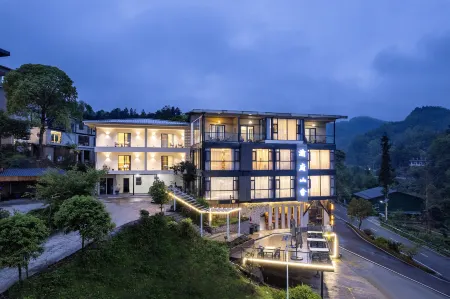 Yufu Mountain Villa Отели рядом с достопримечательностью «Bifeng Gorge»