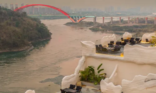 Xishuangbanna Yunqi Yisu Jiangjing Hotel