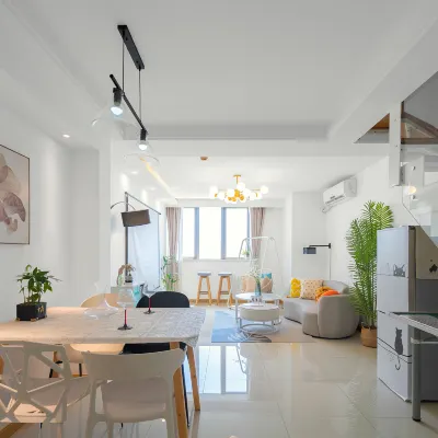 Ruili Apartment โรงแรมใกล้สะพานไฮคาง