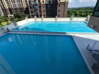 Aiduo Hotel - Rooftop Pools